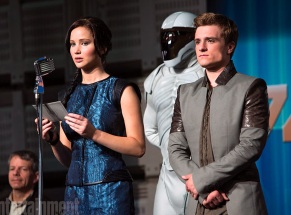 "The Hunger Games: Catching Fire" espera estrenar y superar el éxito de su primera entrega estrenada el año pasado.